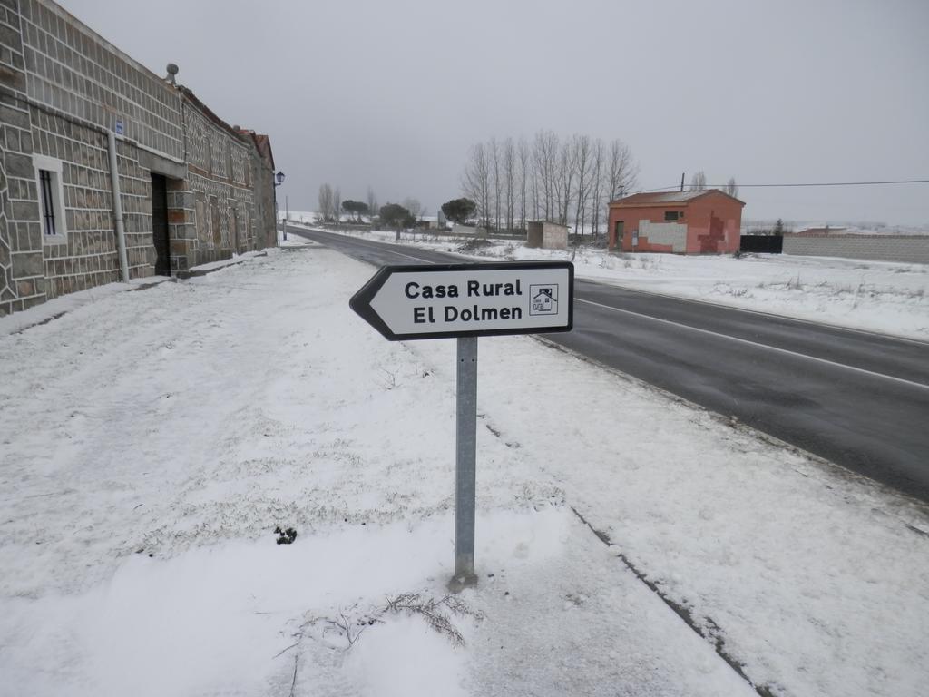 Casa Rural El Dolmen Pensionat Bernuy-Salinero Exteriör bild